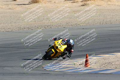 media/Mar-26-2022-CVMA (Sat) [[4461a8f564]]/Race 10 Amateur Supersport Open/